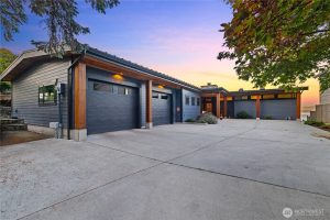 321 East Park Drive Anacortes, WA 98221